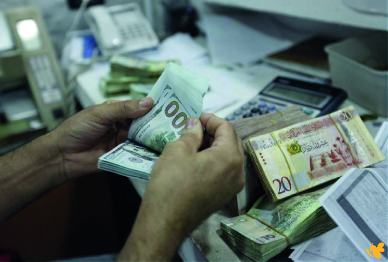 فجوة سعرية واسعة..للدينار الليبي مقابل الدولار اليوم 1 أغسطس