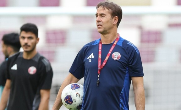 لوبيتيغي يقود قطر إلى مونديال 2026