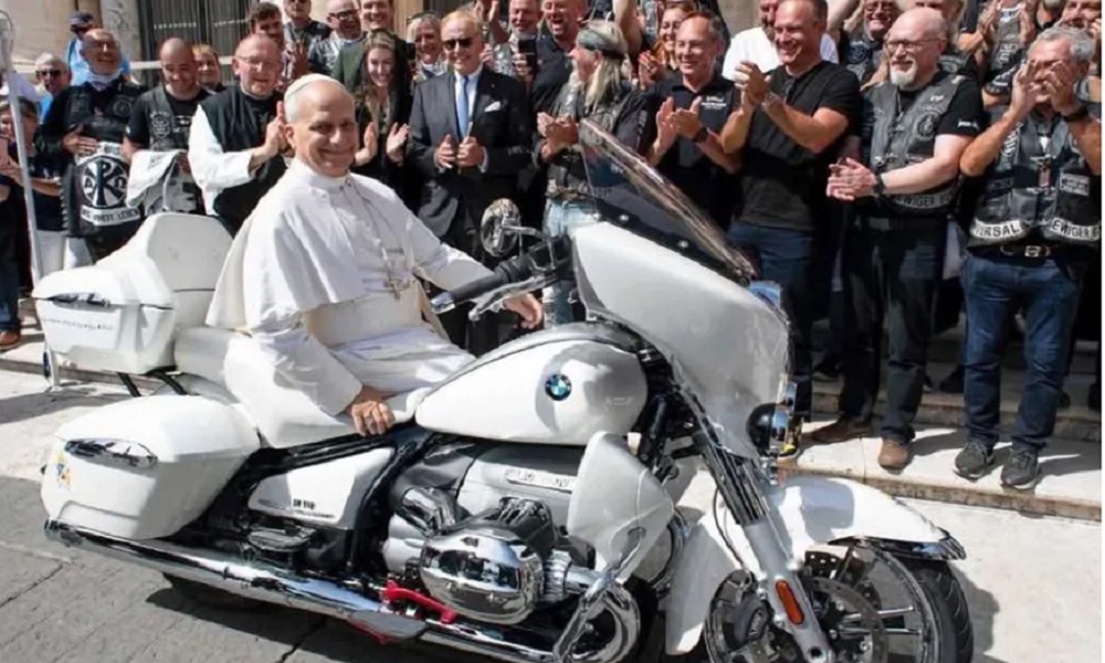 بيع دراجة نارية موقعة من البابا ليو الرابع عشر بـ130 ألف يورو... بيع دراجة نارية موقعة من البابا ليو الرابع عشر بـ130 ألف يورو...