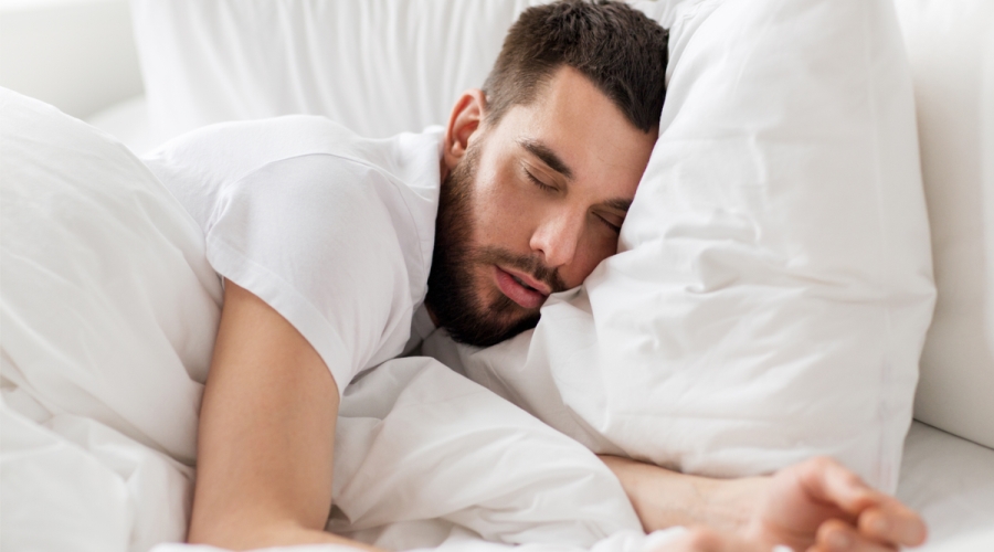 5 أطعمة طبيعية تساعدك على النوم العميق دون الحاجة للأدوية 5 أطعمة طبيعية تساعدك على النوم العميق دون الحاجة للأدوية