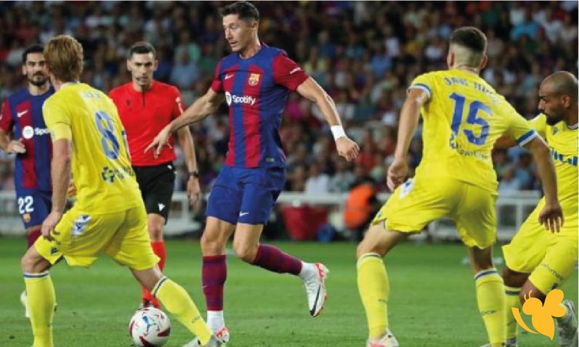 موعد مباراة برشلونة ضد فياريال الجديد بعد إلغاء إقامتها في أمريكا