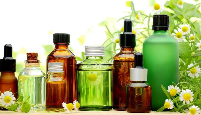 أفضل الزيوت الطبيعية لاستعادة لمعان الشعر في الشتاء