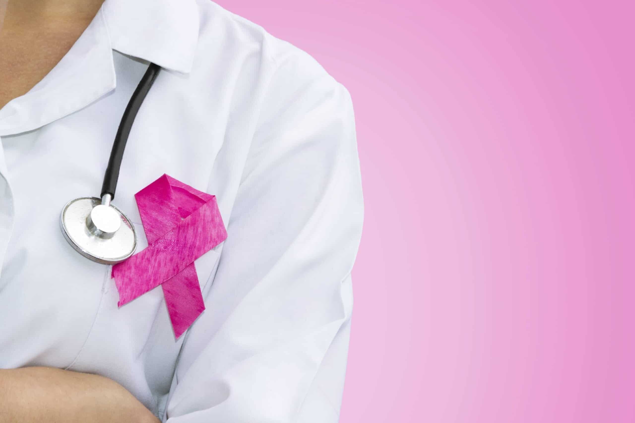 طبيبة أمريكية تكشف طرق فعالة للوقاية من سرطان الثدي