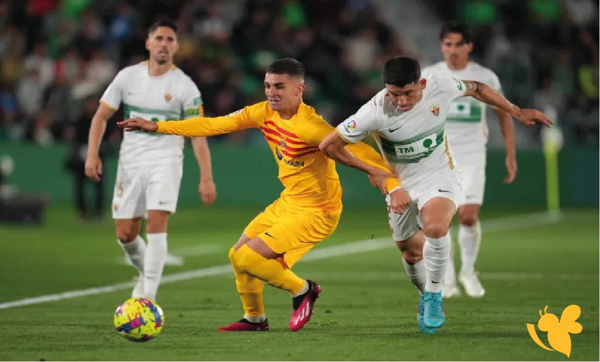 موعد مباراة برشلونة ضد إلتشي والقنوات الناقلة مباشرة | الجولة 22 الليغا